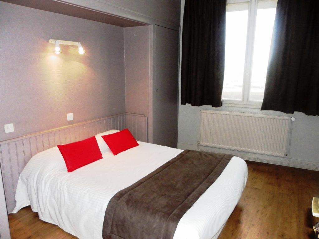 Hotel Du Port Les Sables-dʼOlonne Екстериор снимка